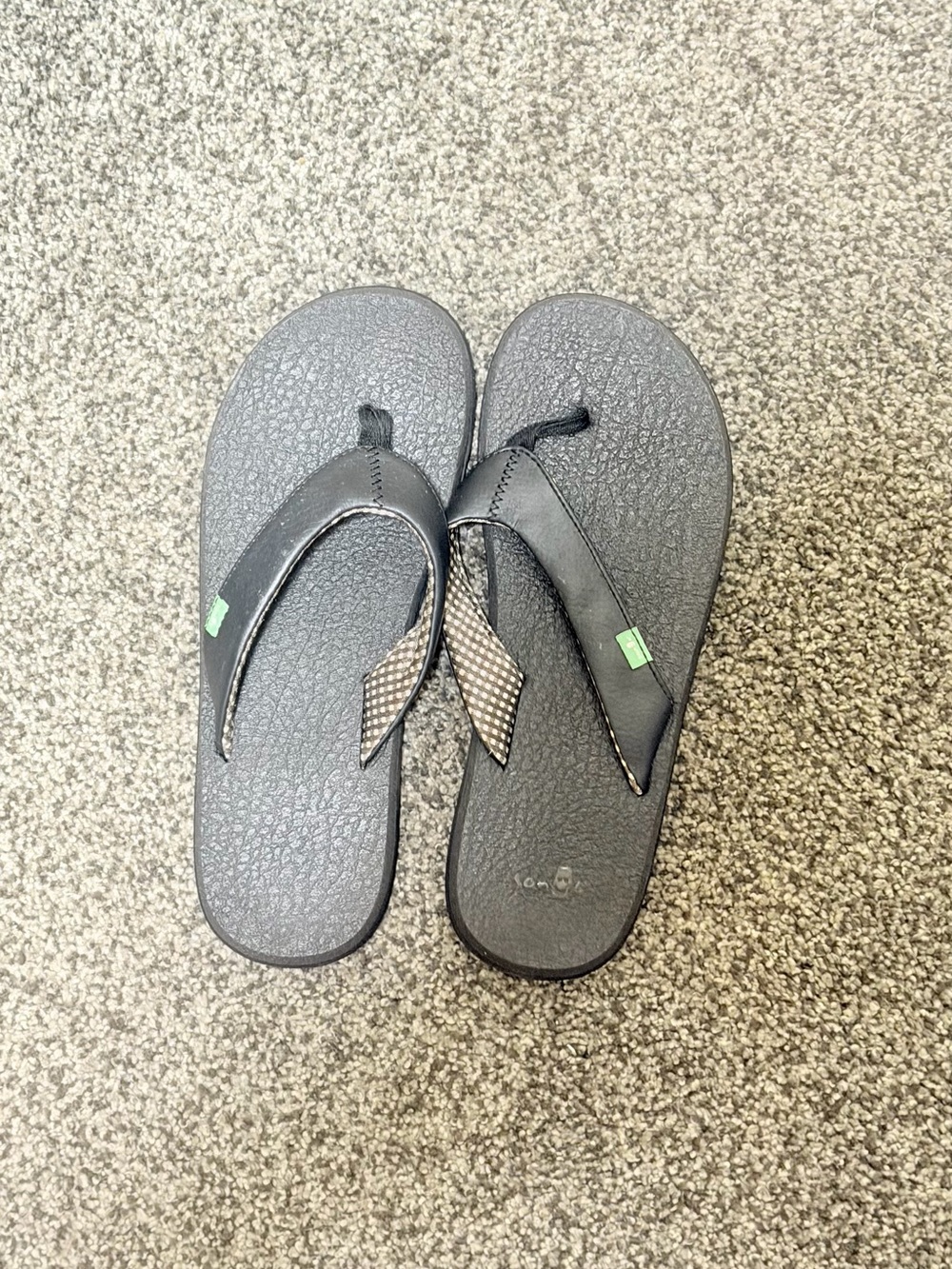 Sanuk Yoga Mat Flip Flops Women’s 8 Black Comfort Sandals